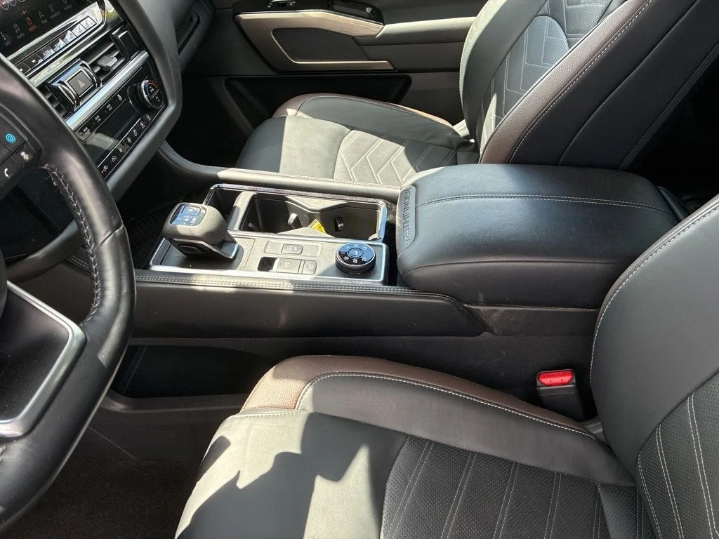 Certified Used 2024 White Nissan Platinum image 17
