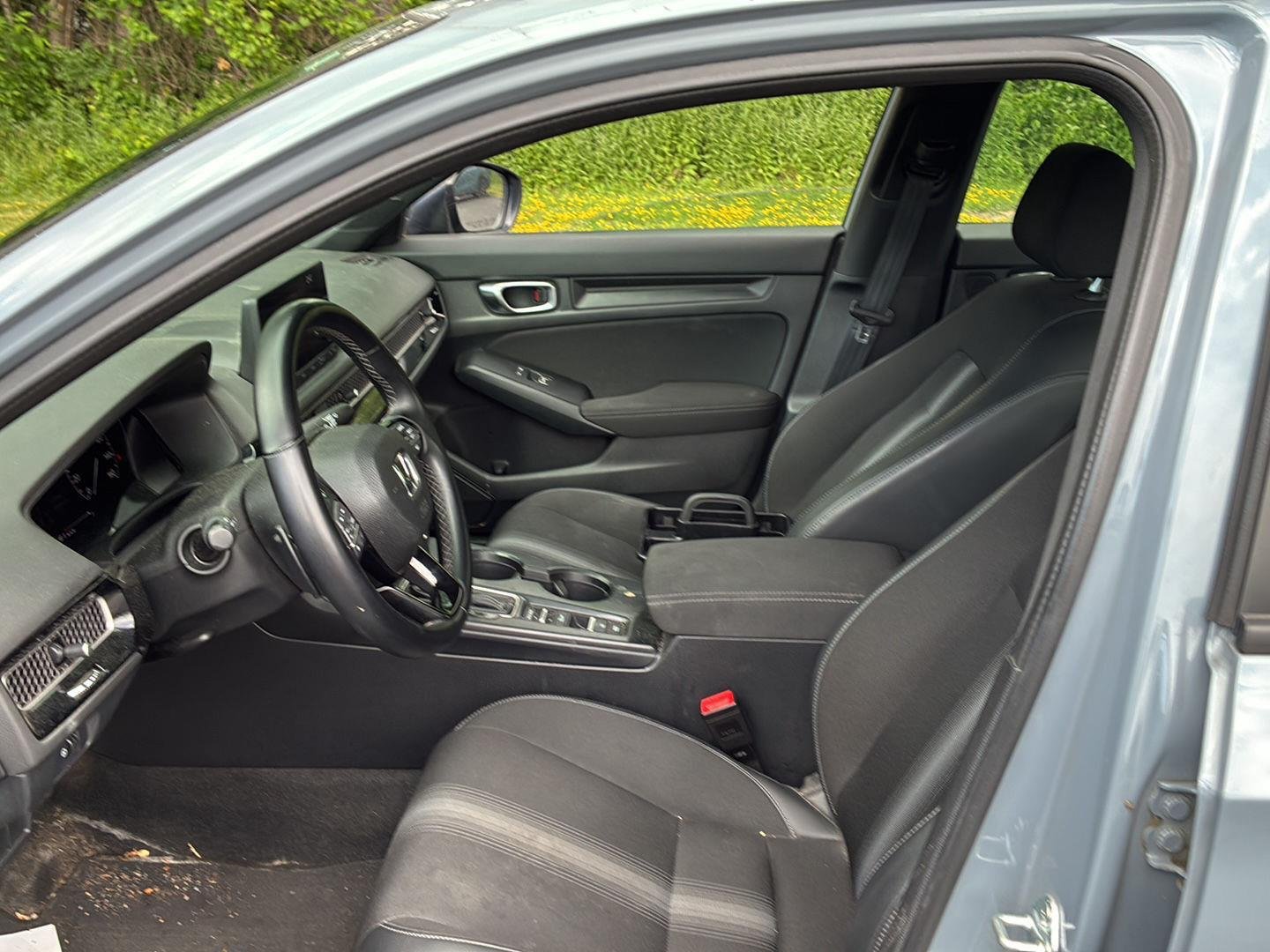 Used 2023 Sonic Gray Pearl Honda Sport image 7