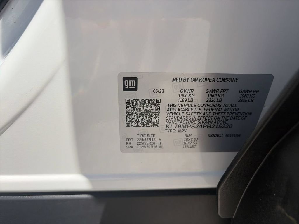 Used 2023 White Chevrolet LT image 26