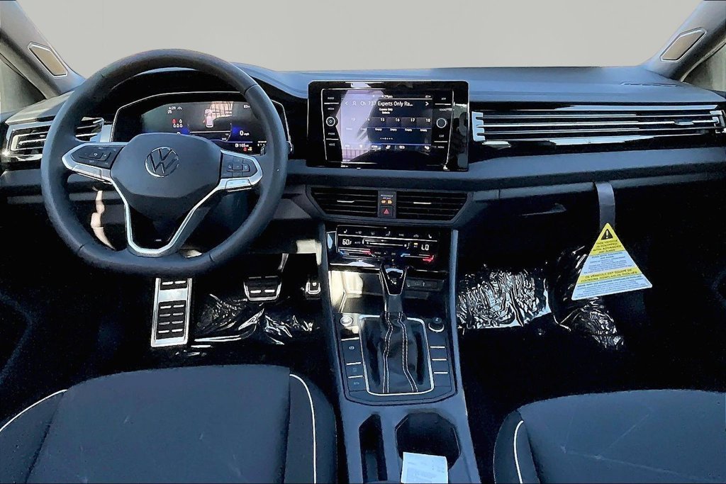 New 2027 Gray Volkswagen 1.5T Sport image 7