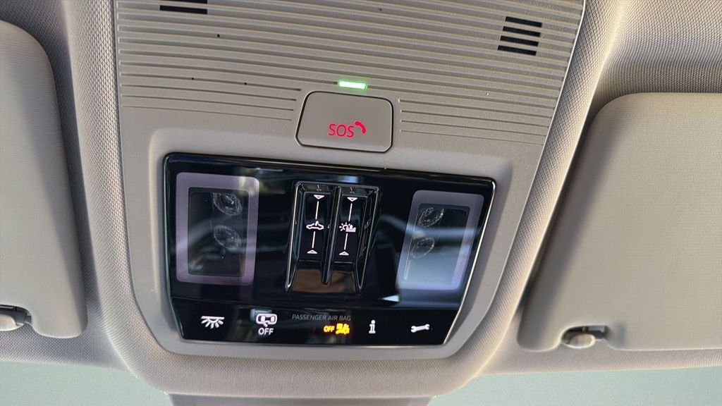 New 2026 Pure Gray Volkswagen 2.0T Peak Edition image 32