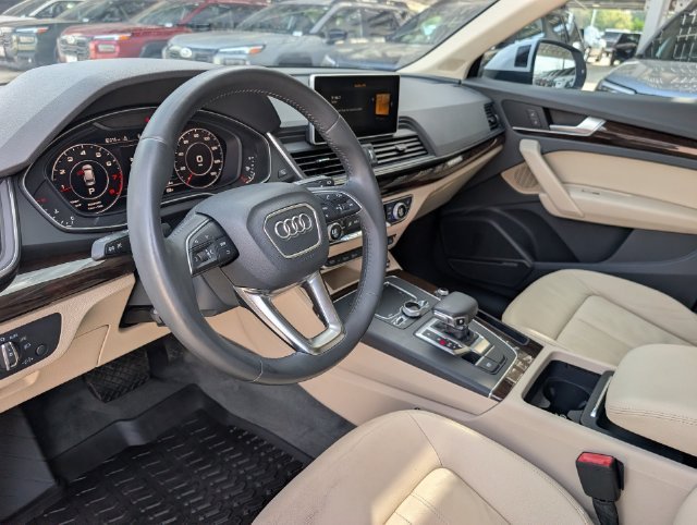 Used 2018 White Audi 2.0T Premium Plus image 9