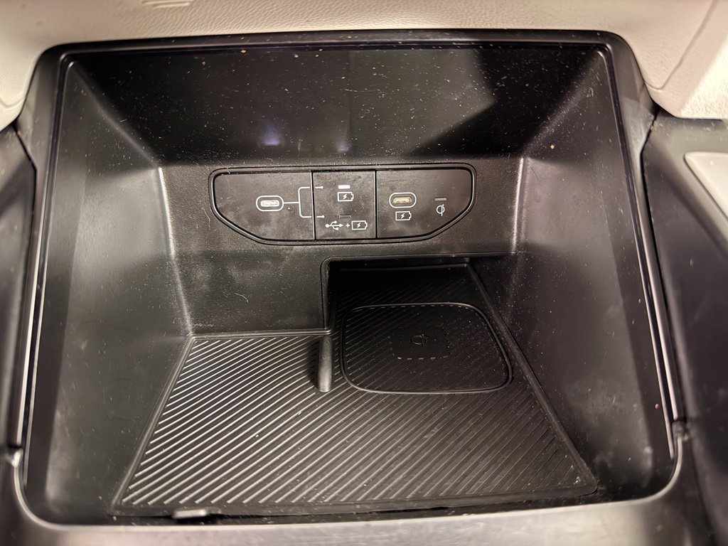 Used 2025 Silver Kia S image 28