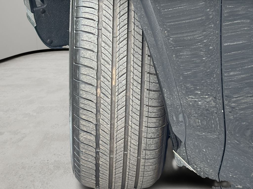 2026 GENESIS GV70 Standard - Photo 45