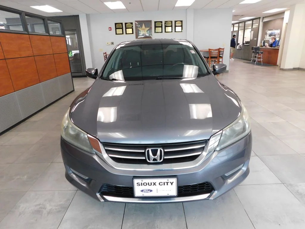 Used 2013 Honda Accord Sport with VIN 1HGCR2F5XDA257010 for sale in Sioux City, IA