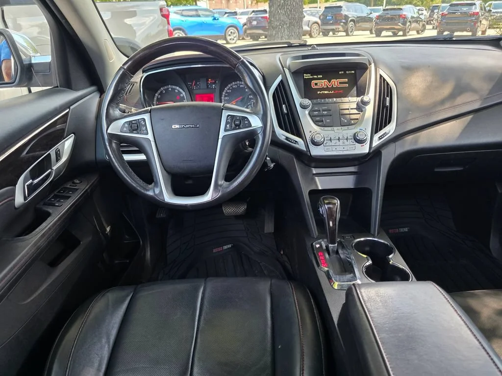 Used 2013 Quicksilver Metallic GMC Denali image 24