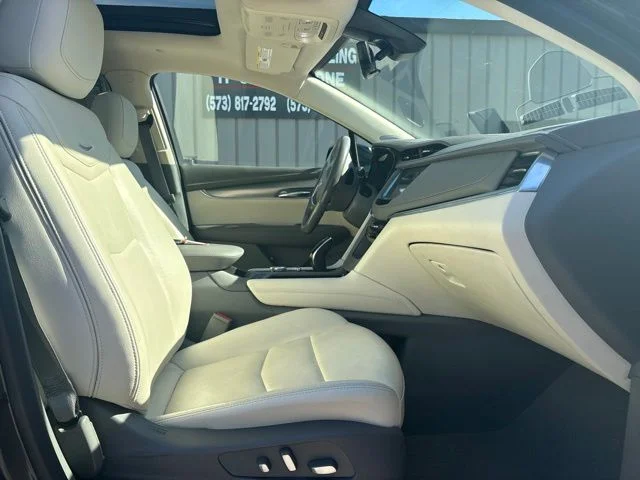 Used 2021 Gray Cadillac Premium Luxury image 13