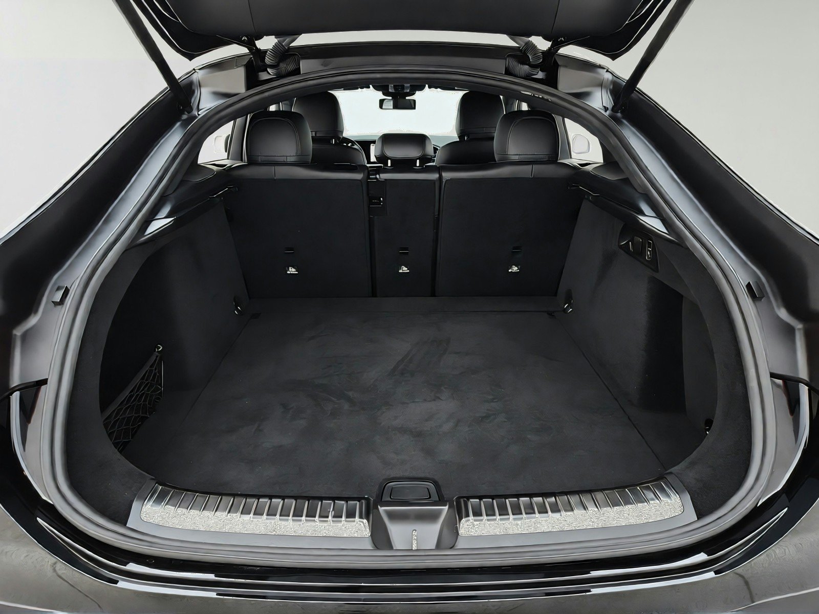 Used 2022 Obsidian Black Metallic Mercedes-Benz AMG® GLE 53 image 30