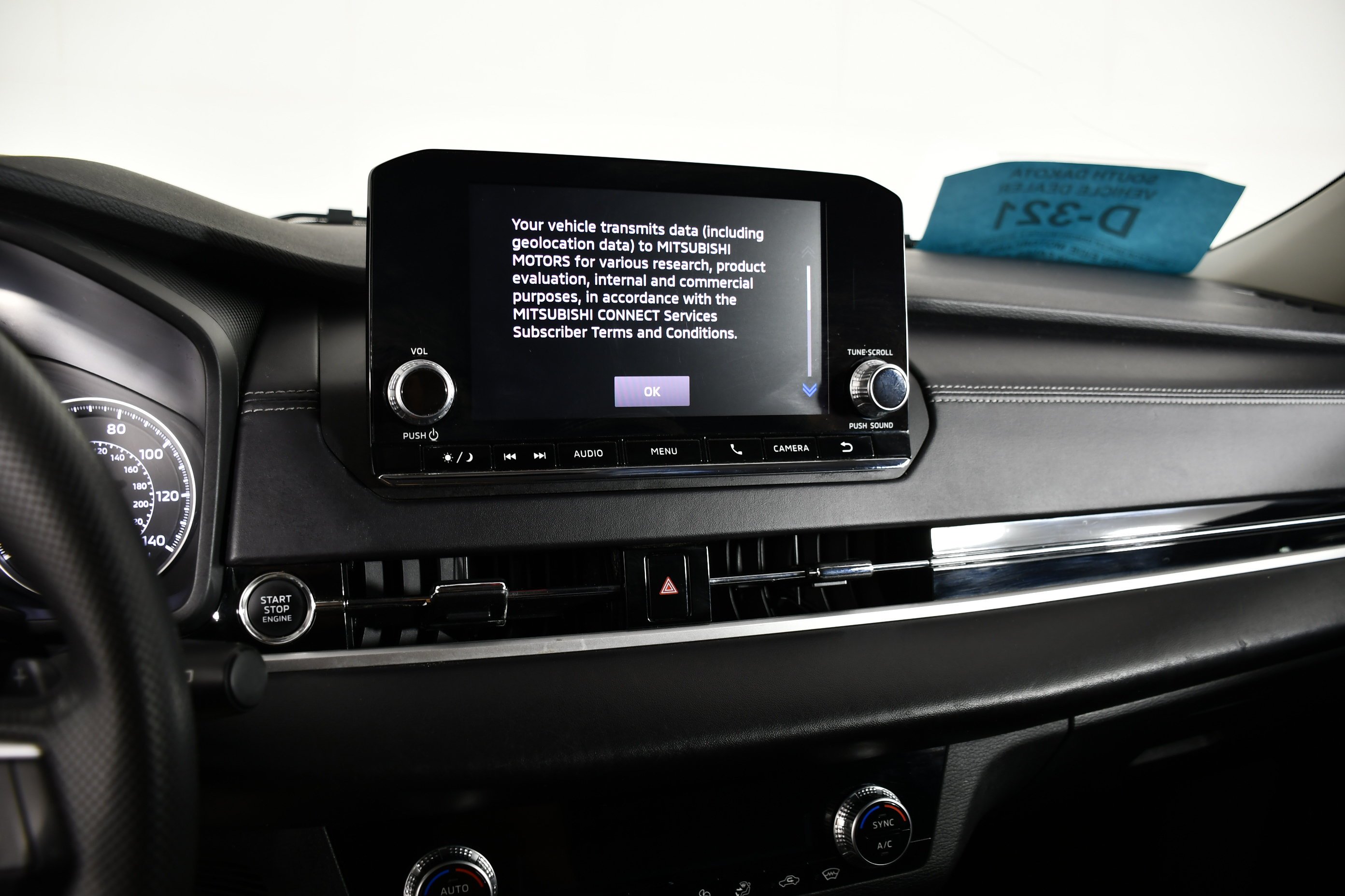 2023 Mitsubishi Outlander ES - Photo 25
