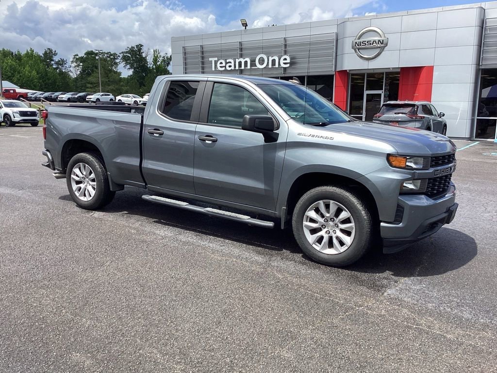 2019 Chevrolet Silverado 1500 Custom Double Cab Std Box's photo