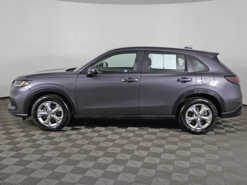 Certified Used 2025 Modern Steel Metallic Honda LX image 14