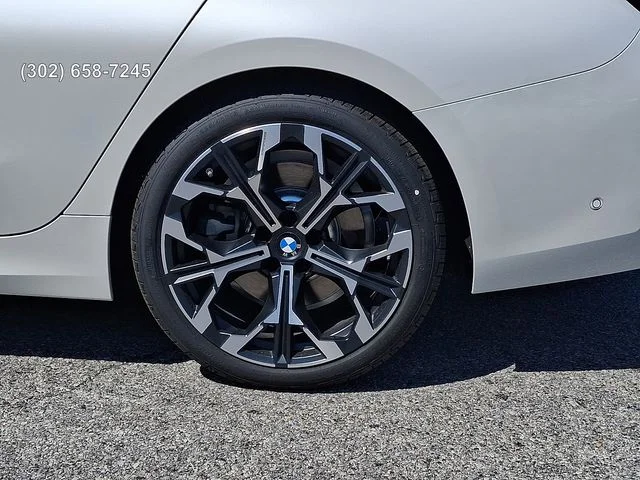 New 2026 Mineral White Metallic BMW 330i xDrive image 8