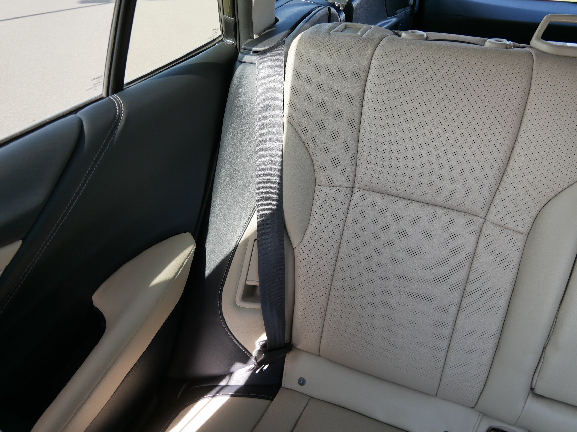 Used 2024 Autumn Green Metallic Subaru Limited image 12