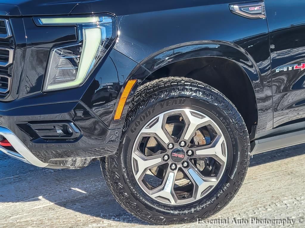 2025 GMC YUKON XL - Image 3