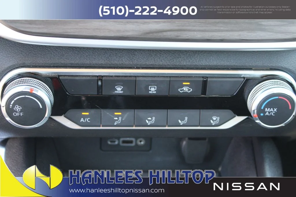 Used 2025 Black Nissan 2.5 SV image 22
