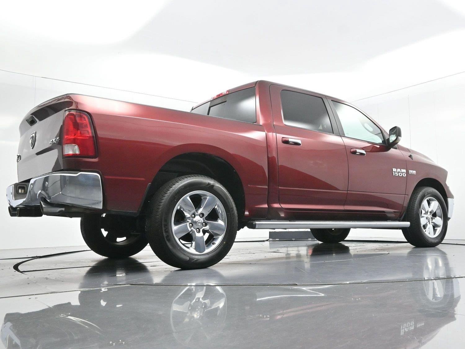 Used 2017 Delmonico Red Pearlcoat Ram Big Horn image 49