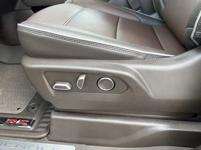 New 2026 Glacier White Tricoat GMC Denali image 20