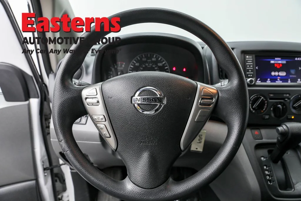 Used 2021 White Nissan SV image 10