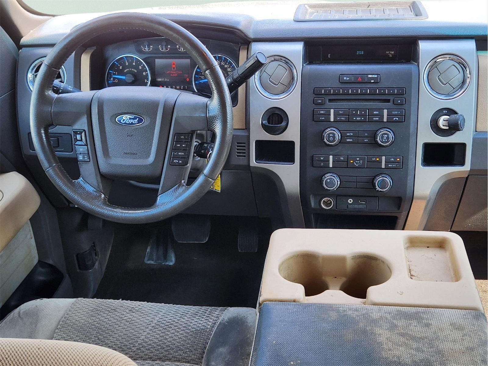 Used 2011 Pale Adobe Metallic Ford XLT image 25