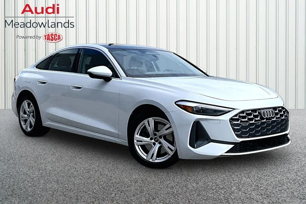 Used 2025 White Audi 2.0T Premium image 3