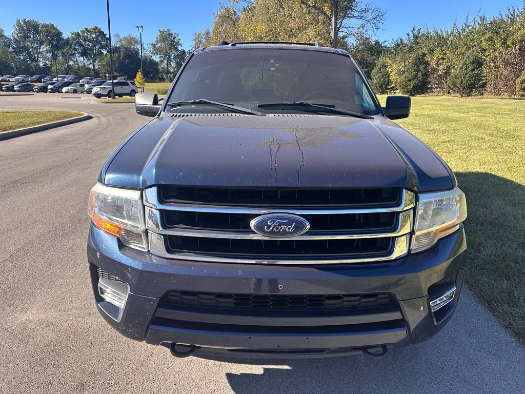 Used 2017 Blue Ford XLT image 10