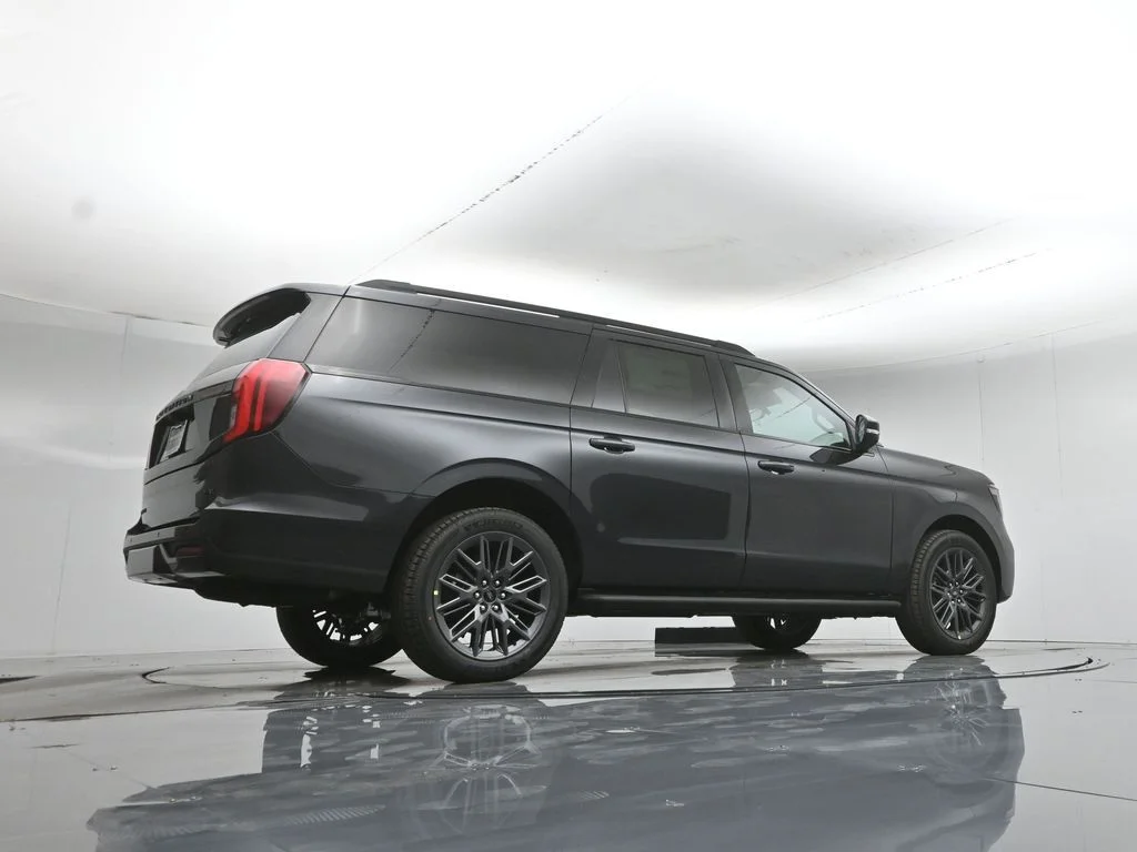 New 2026 Gray Ford Platinum image 51