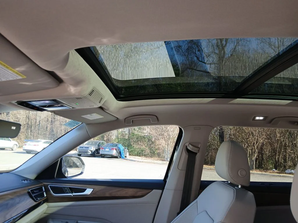 New 2026 Black Volkswagen 2.0T SE w/Technology image 20