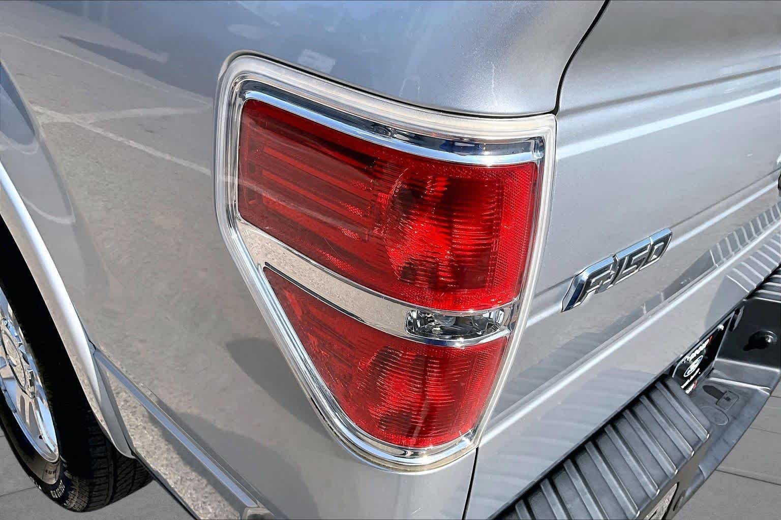 Used 2012 Ingot Silver Metallic Ford Lariat image 27