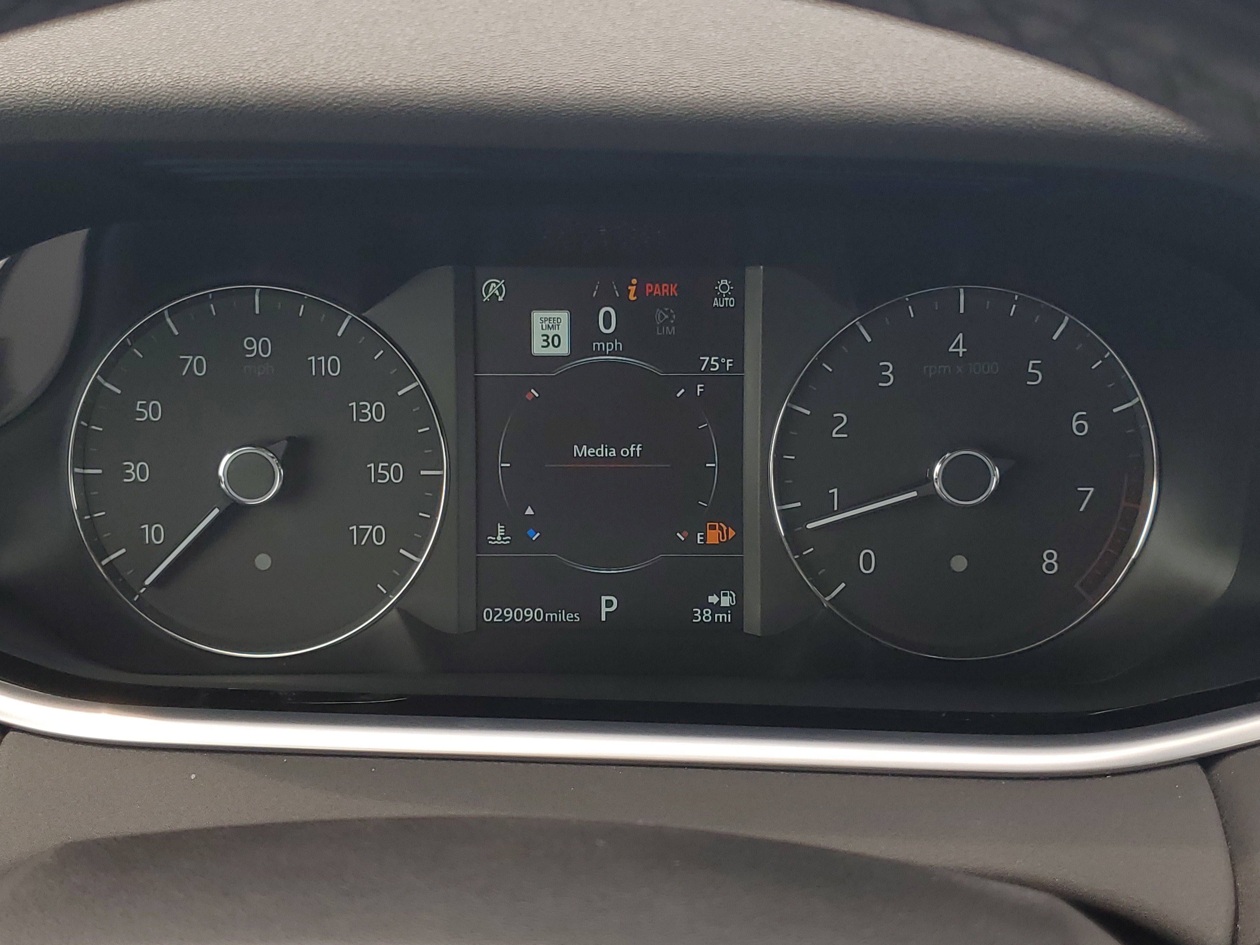 Used 2020 Black Land Rover S image 23