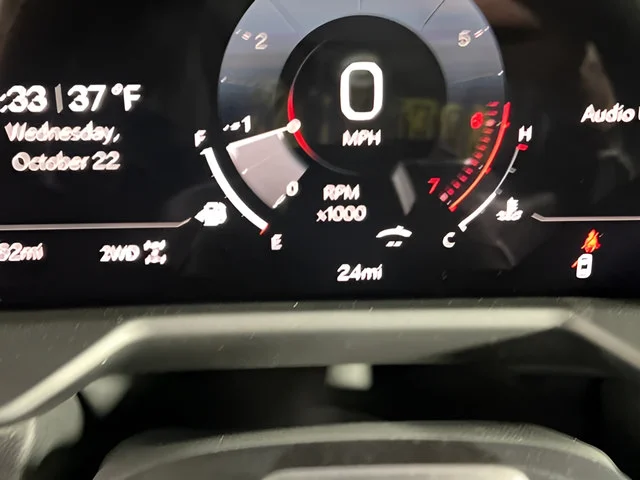 2026 GMC Acadia Denali - Photo 10