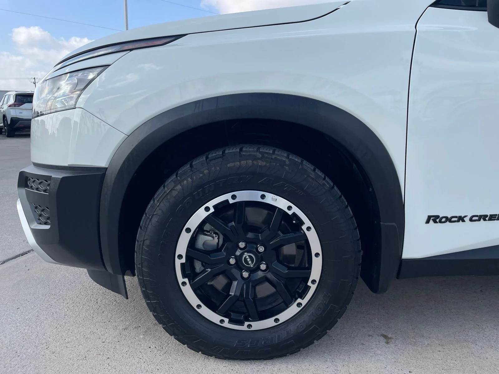 Used 2024 White Nissan Rock Creek image 27