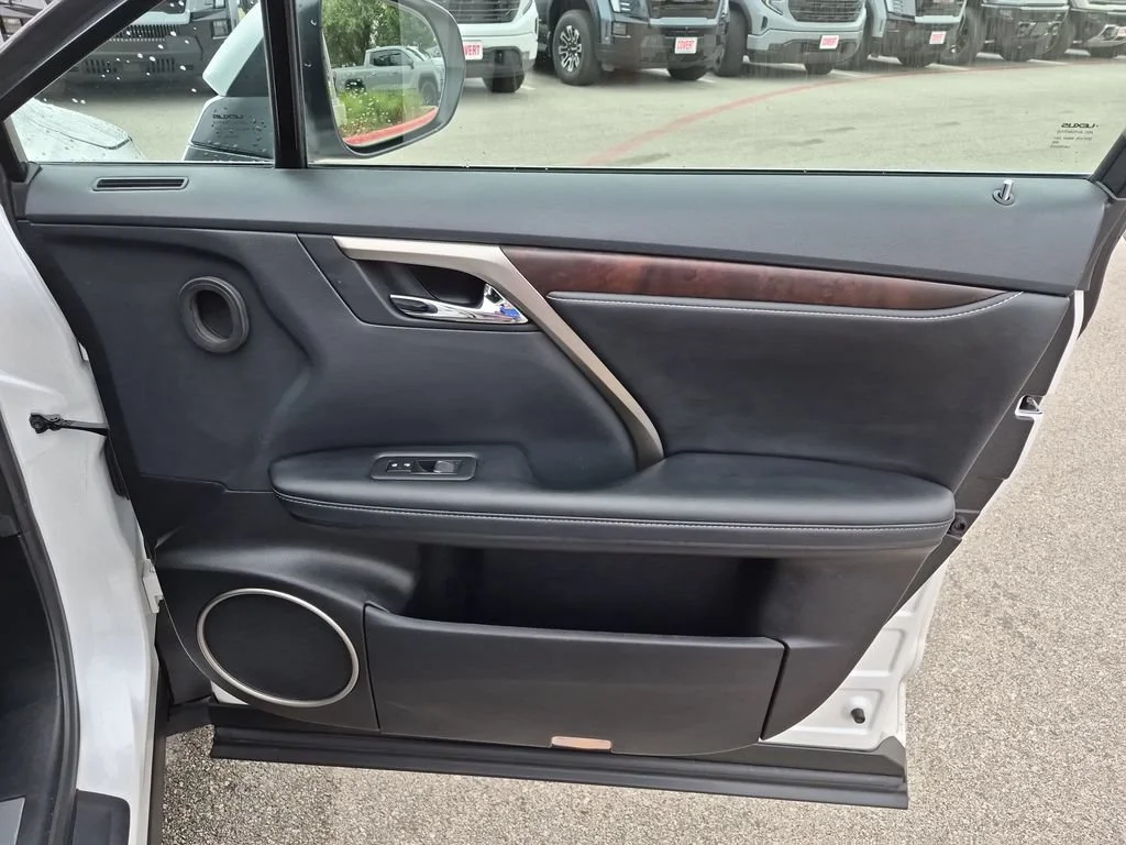 Used 2021 White Lexus RX 350 image 37