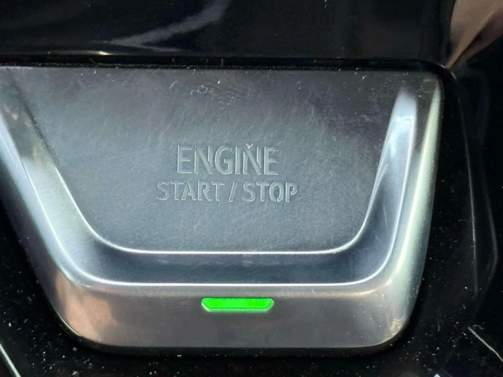 Used 2025 Black GMC AT4X image 28