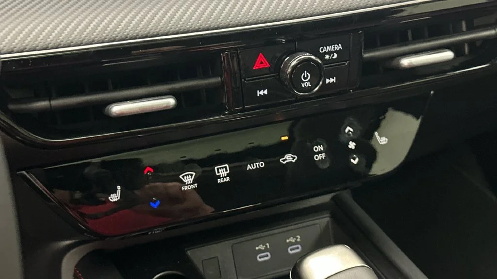 2026 Nissan KICKS SR AWD - Photo 23