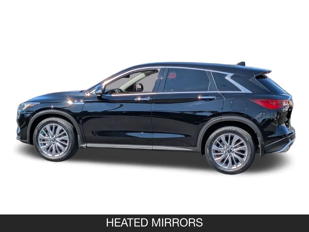 Used 2024 Black INFINITI PURE image 5