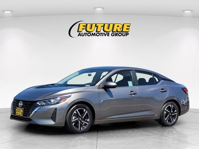 Used 2024 Gray Nissan SV image 5