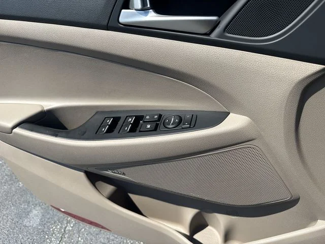 Used 2020 Black Hyundai Ultimate image 29