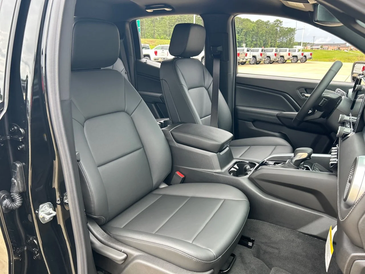 New 2026 Black Chevrolet LT image 21