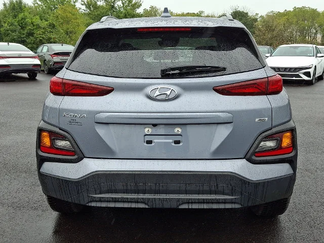 Used 2021 Silver Hyundai SEL Plus image 5