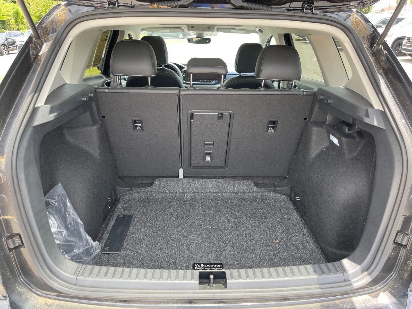 Certified Used 2024 Deep Black Pearl Volkswagen SE image 35