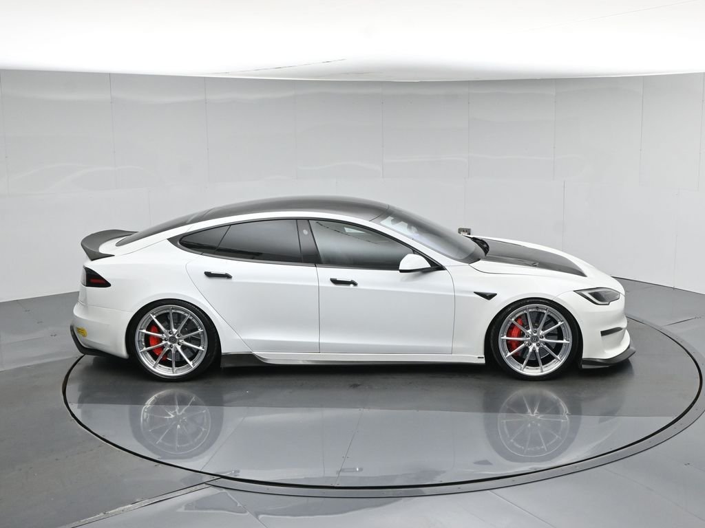 Used 2022 White Tesla Plaid image 38