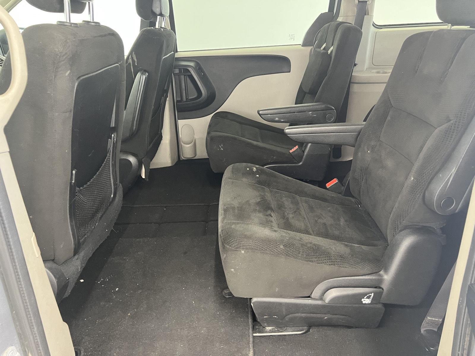 2016 Dodge Grand Caravan SXT - Photo 28