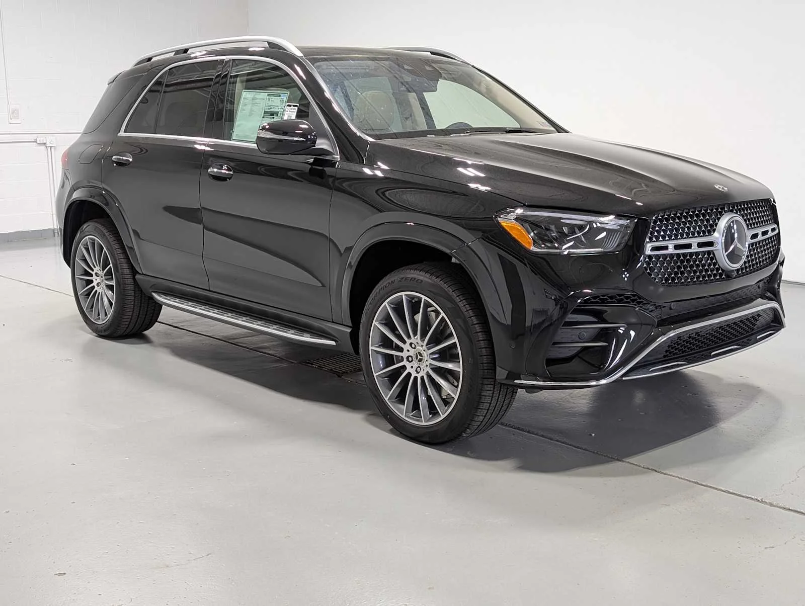 New 2026 Obsidian Black Metallic Mercedes-Benz GLE 580 image 6