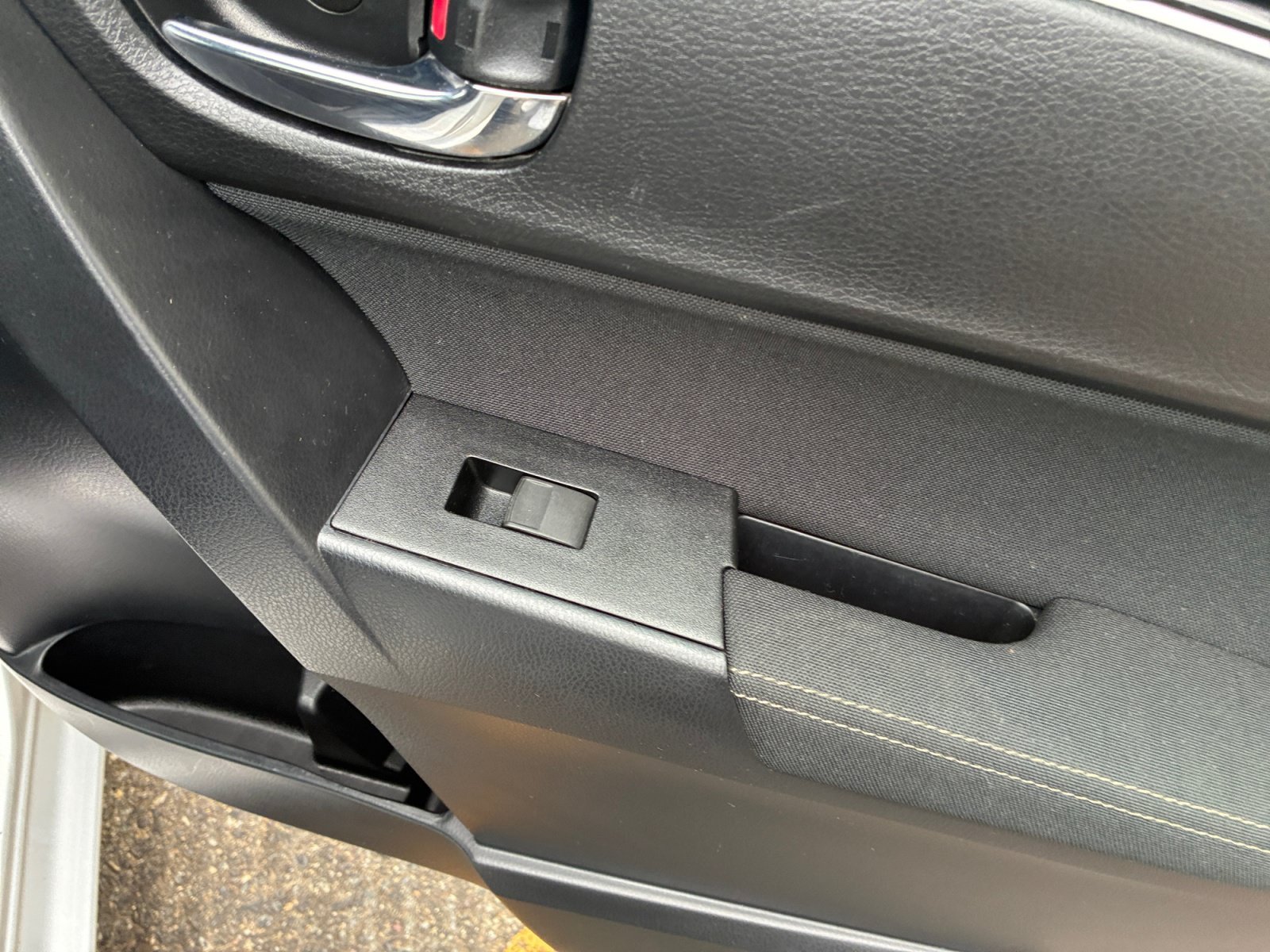 Used 2018 Classic Silver Metallic Toyota LE image 36