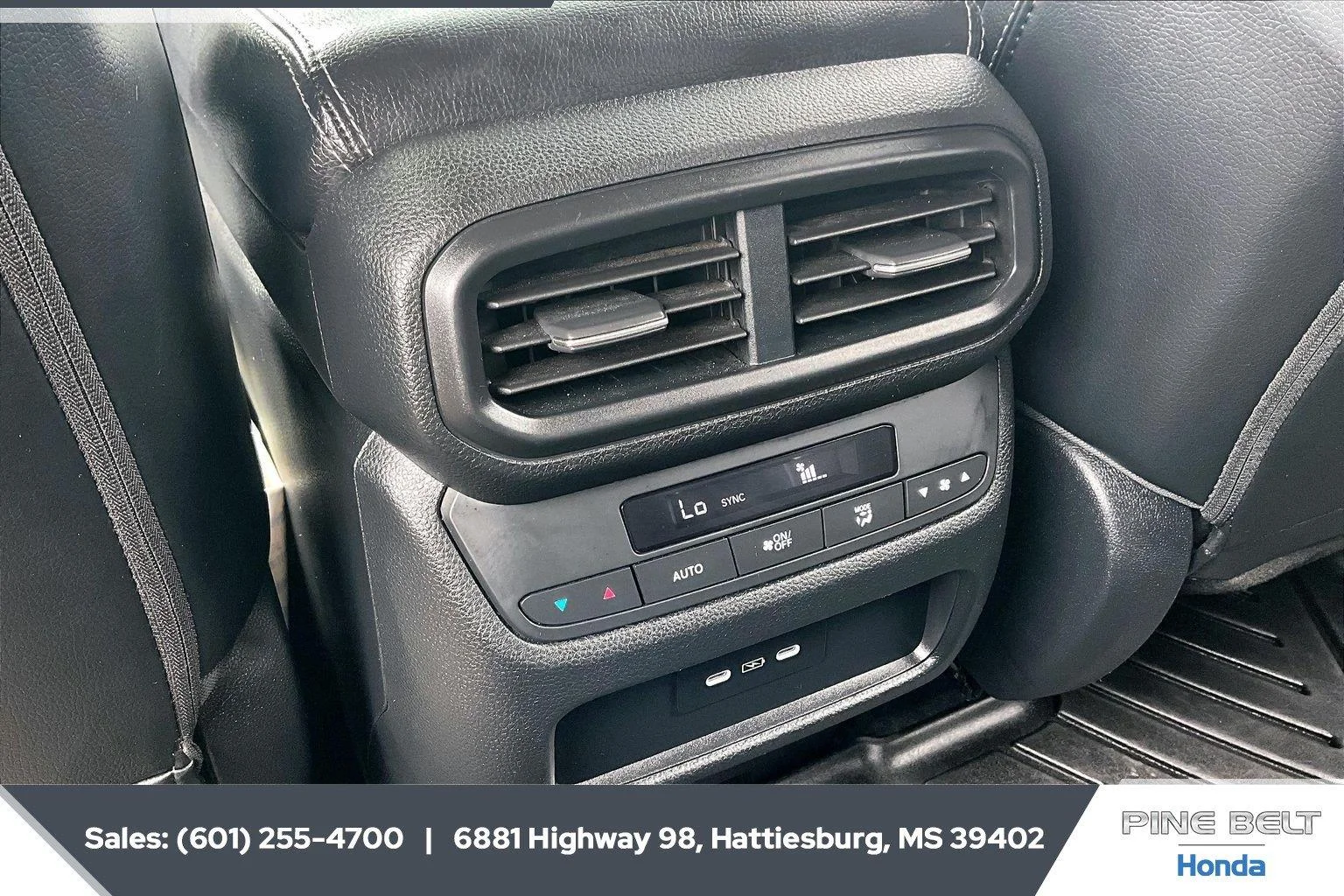 Used 2024 Sonic Gray Pearl Honda Touring image 25