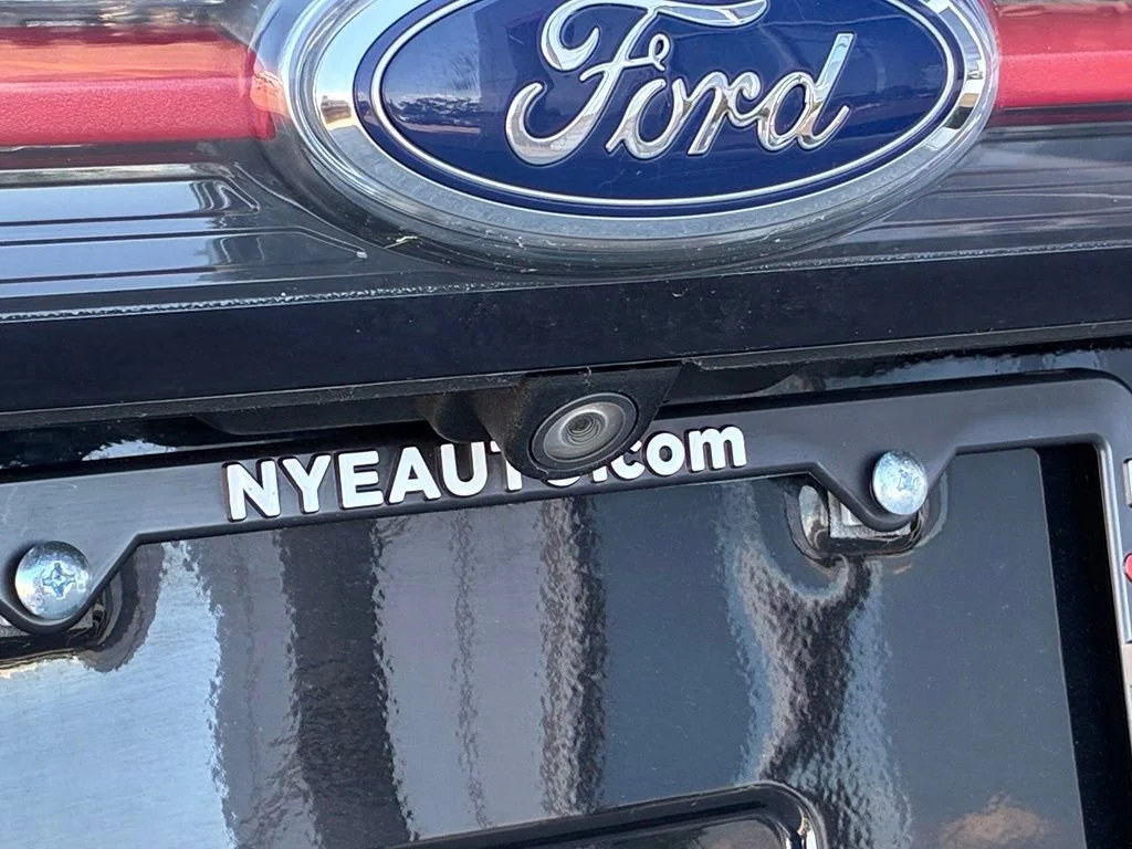 Used 2018 Shadow Black Ford SEL image 47