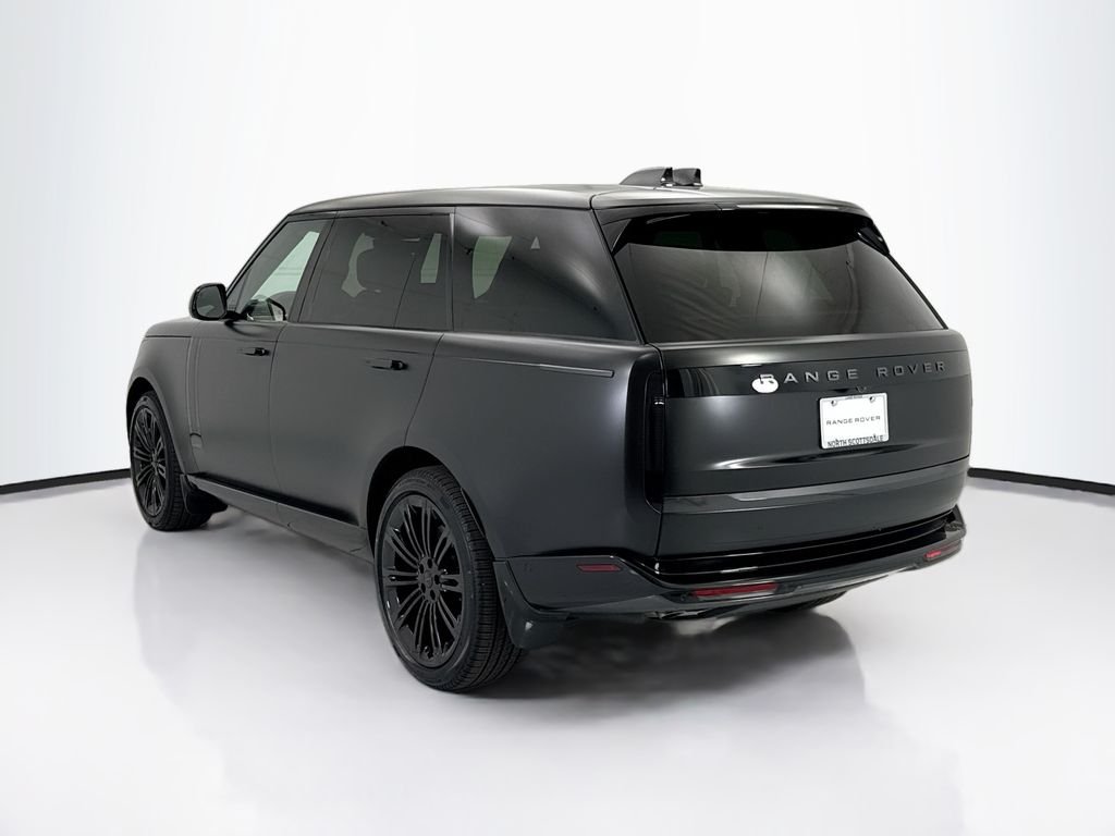 New 2026 Obsidian Black SV Bespoke Ultra Metallic Satin Land Rover Autobiography image 7