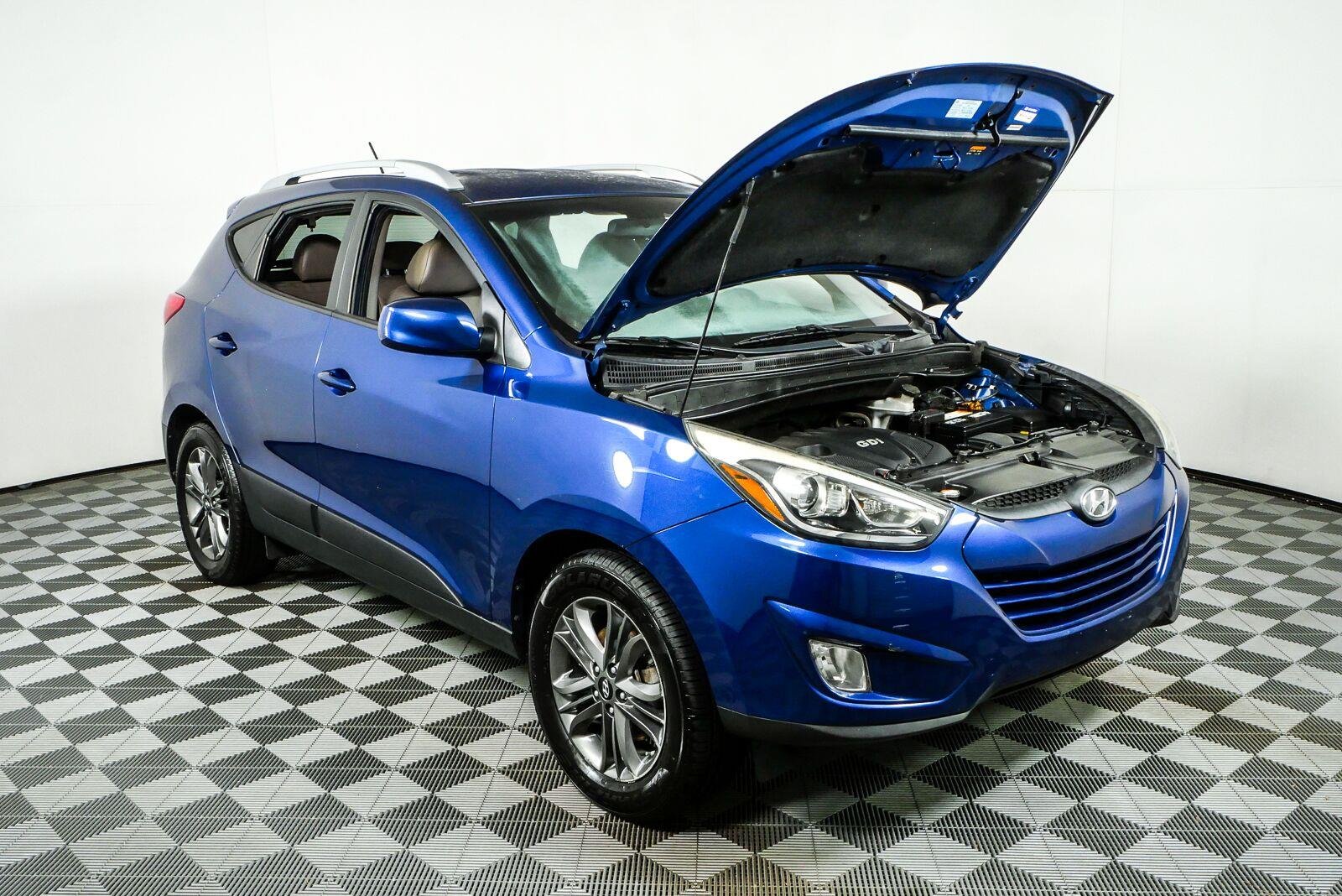 Used 2014 Laguna Blue Metallic Hyundai SE image 30