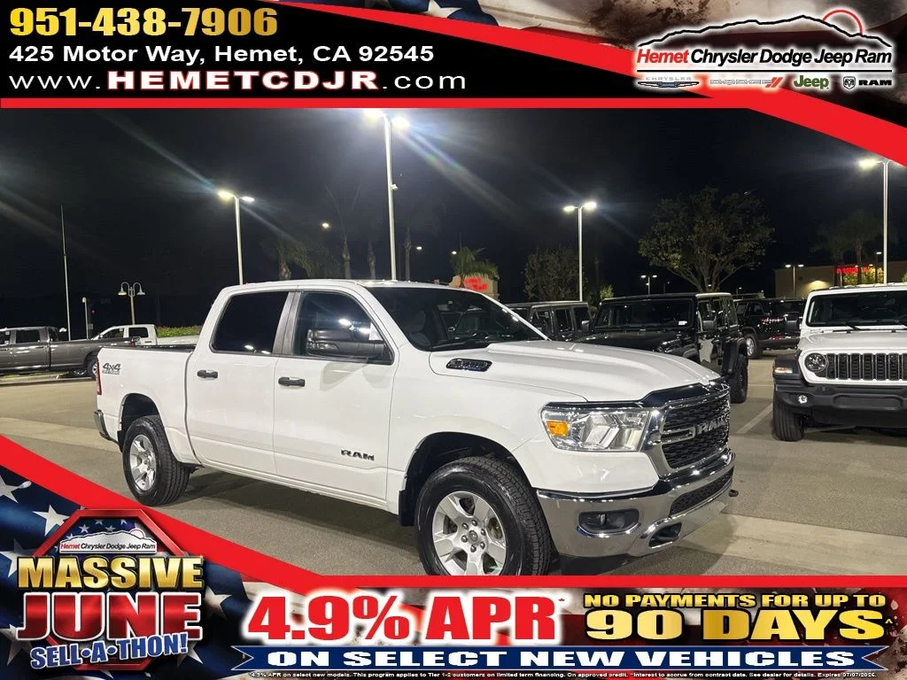 2023 RAM 1500 Big Horn/Lone Star 4x4 Crew Cab 5'7's photo