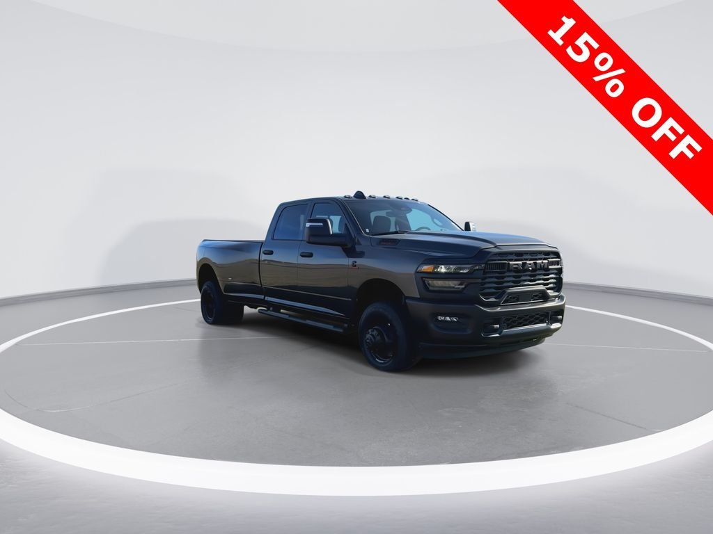 New 2026 Granite Crystal Metallic Clear-Coat Exterior Paint RAM Tradesman image 2